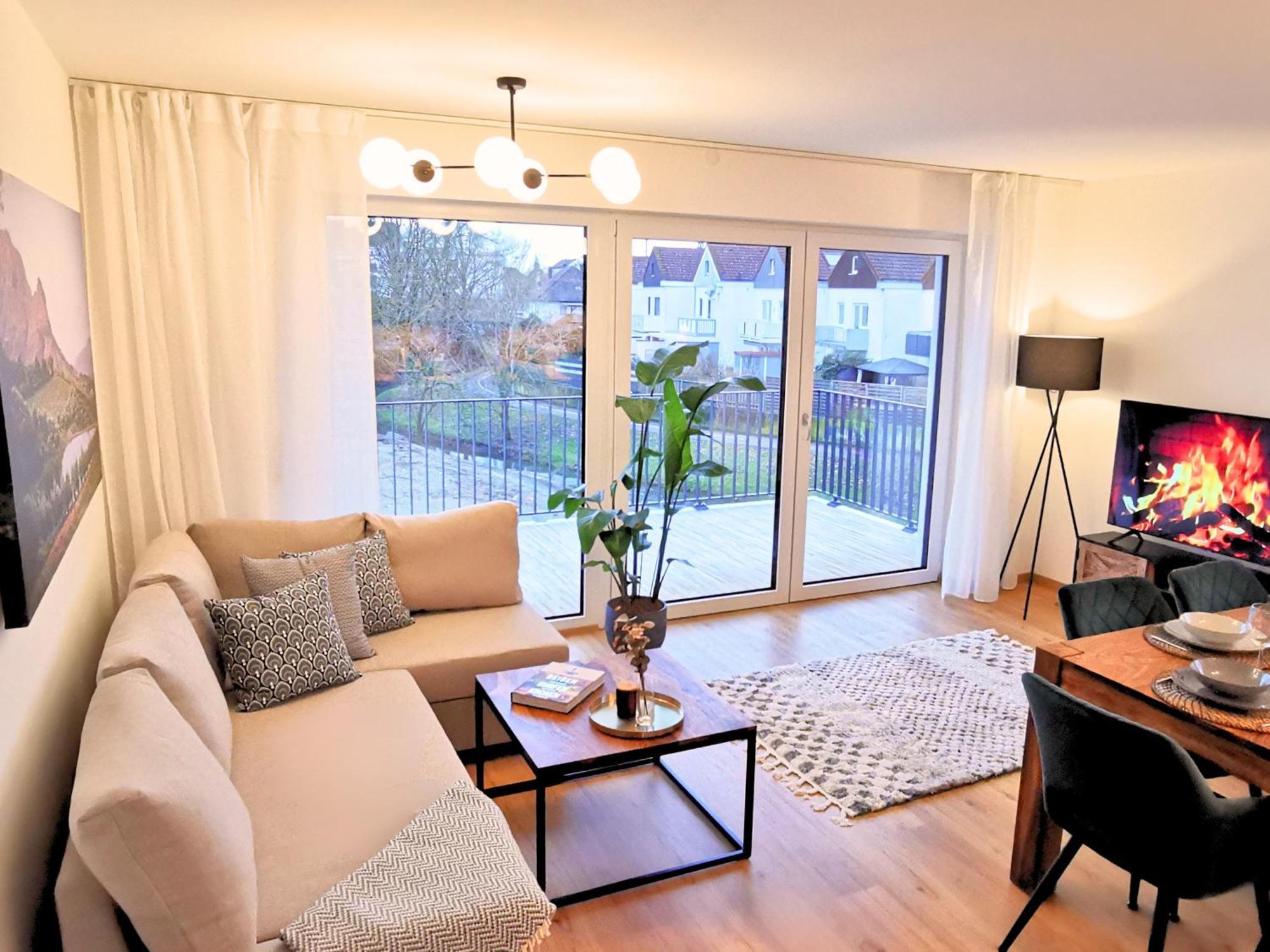 Ferienwohnung Fynbos Penthouse Deluxe, Balkon, Parkplatz Straubing Exterior foto